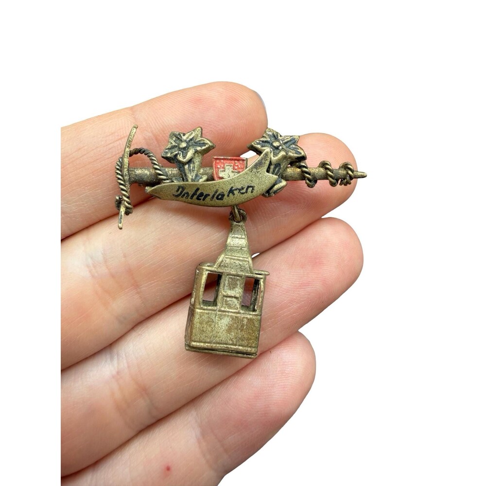 Vintage Interlaken Sweden Pin Cable Car Charm Ski Resort Oktoberfest Sport